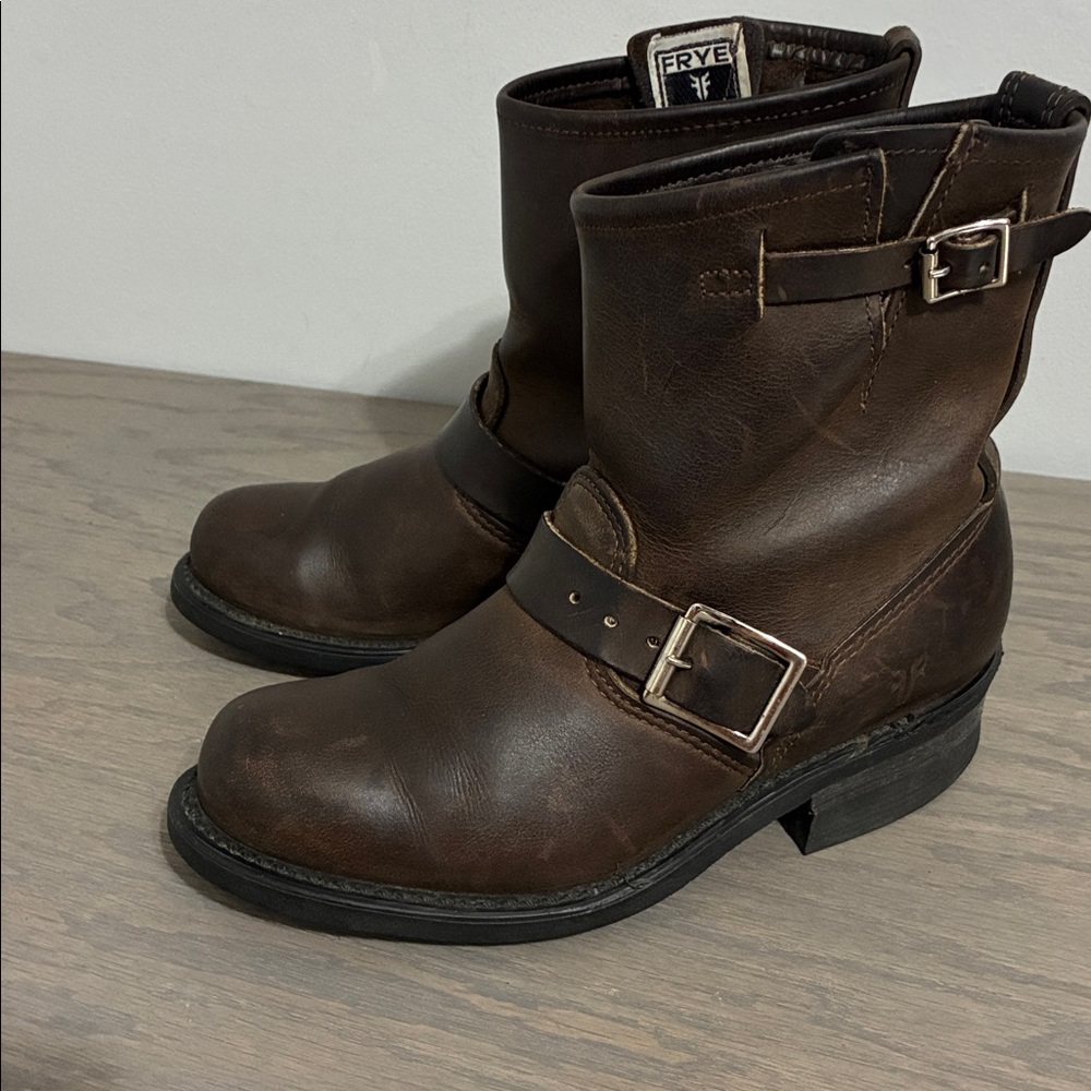 Frye Engineer 6R 77500 Womens Brown Leather Adjustable Strap Boots - Picture 6 of 10
